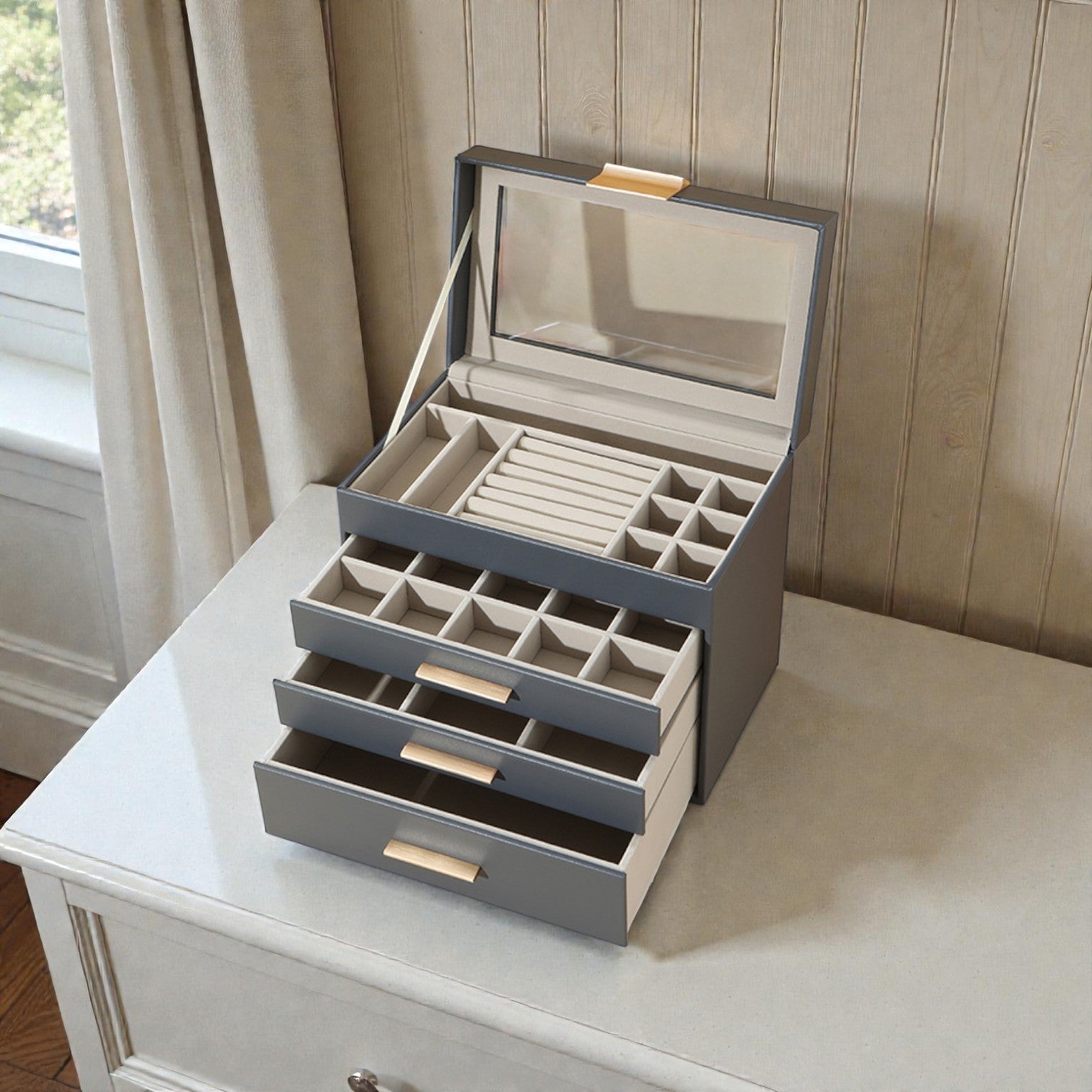 Velora Four-Tier Jewellery Chest