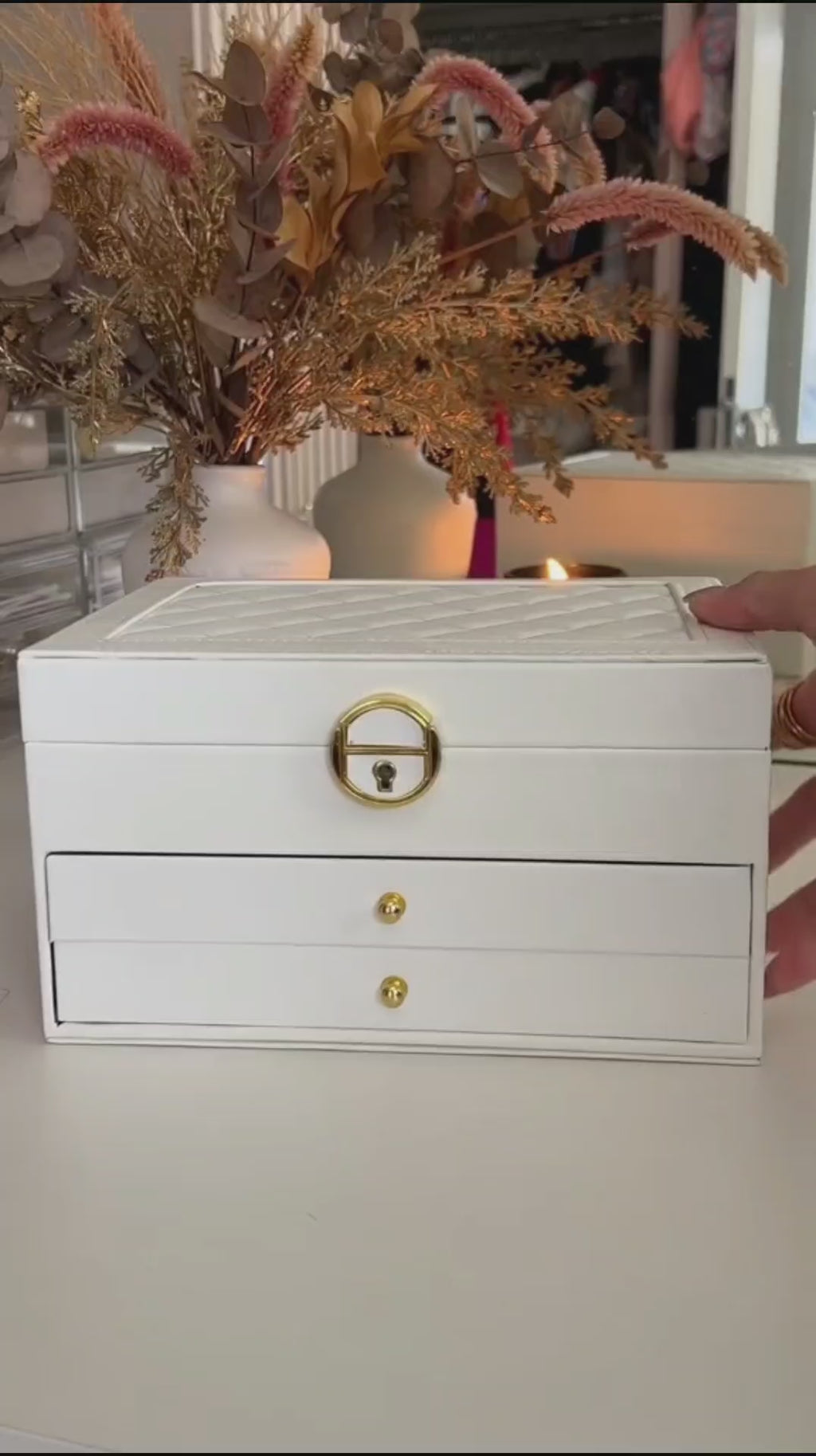 Velora Quilted Jewellery Chest